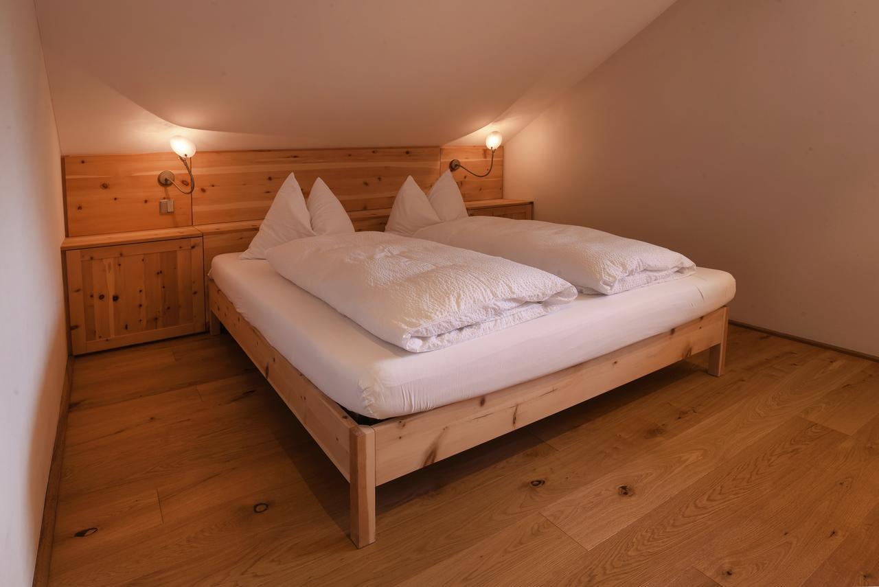 Biobauernhof Rosengartner Apartment Terlano Luaran gambar